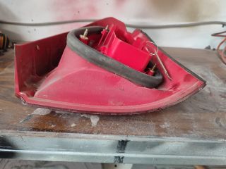 bontott AUDI A4 B5 Bal Hátsó Lámpa