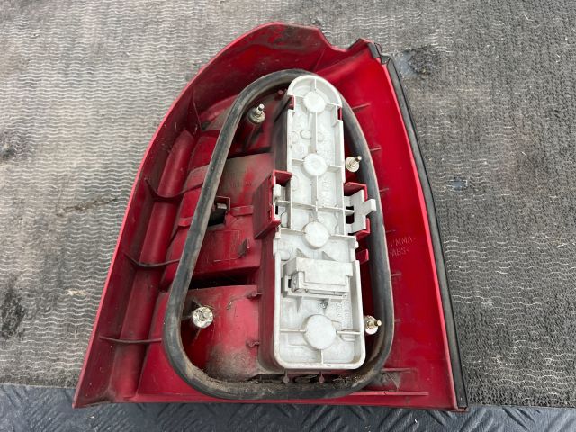 bontott AUDI A4 B5 Bal Hátsó Lámpa