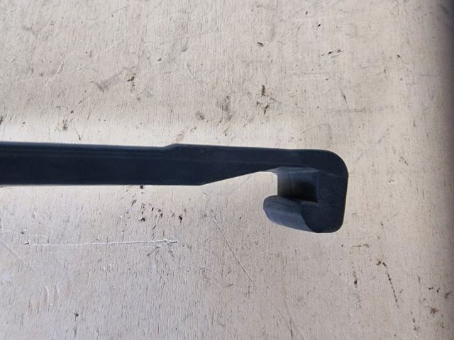 bontott AUDI A4 B5 Bal hátsó Lökhárító Tartó (Műanyag)