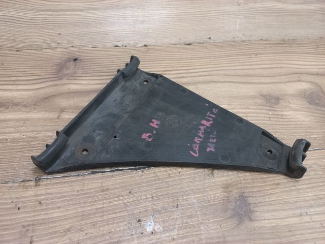 bontott AUDI A4 B5 Bal hátsó Oldal Lökhárító Tartó (Műanyag)