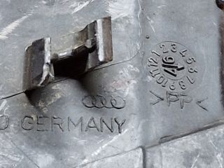 bontott AUDI A4 B5 Bal Ködlámpa Rács