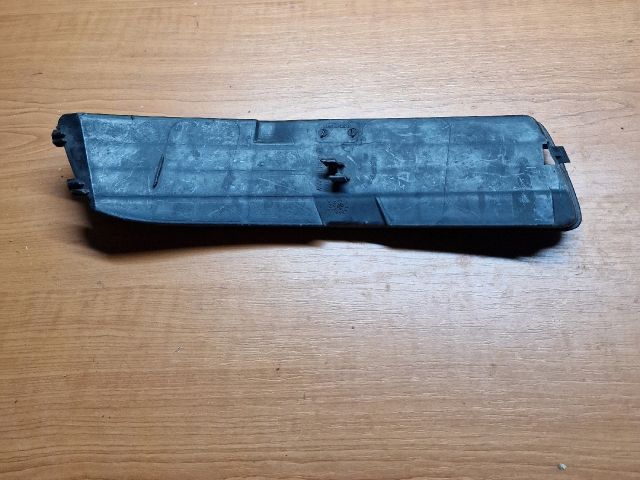 bontott AUDI A4 B5 Bal Ködlámpa Rács