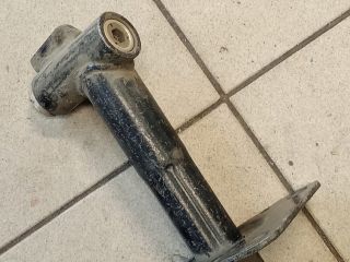 bontott AUDI A4 B5 Bal Lökhárító Tartó Nyúlványvég