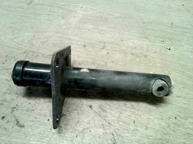 bontott AUDI A4 B5 Bal Lökhárító Tartó Nyúlványvég