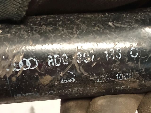 bontott AUDI A4 B5 Bal Lökhárító Tartó Nyúlványvég