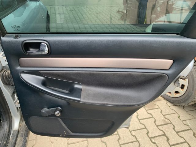 bontott AUDI A4 B5 Bal Napellenző