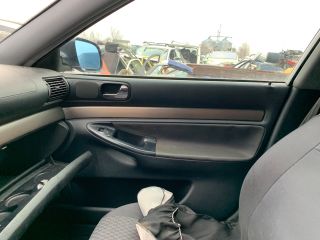 bontott AUDI A4 B5 Bal Napellenző