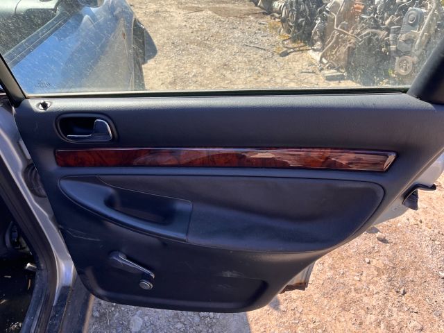 bontott AUDI A4 B5 Bal Napellenző