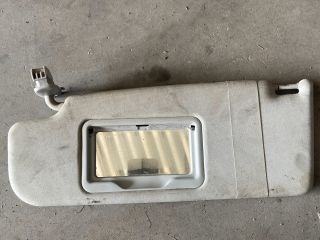 bontott AUDI A4 B5 Bal Napellenző