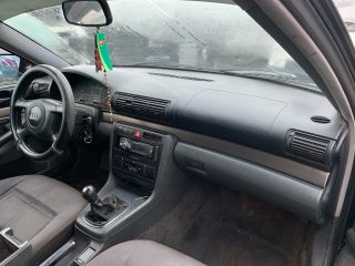 bontott AUDI A4 B5 Bal Napellenző