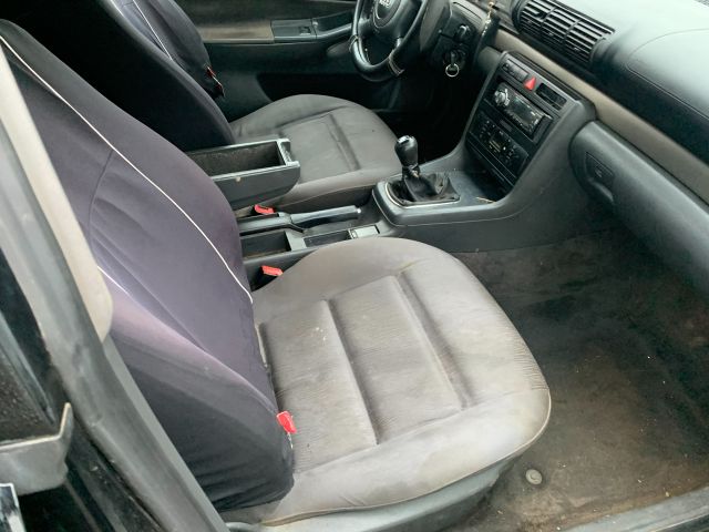 bontott AUDI A4 B5 Bal Napellenző