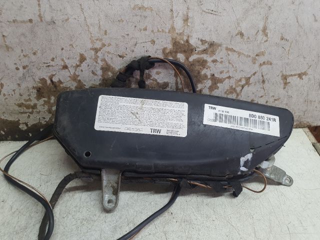 bontott AUDI A4 B5 Bal Oldallégzsák