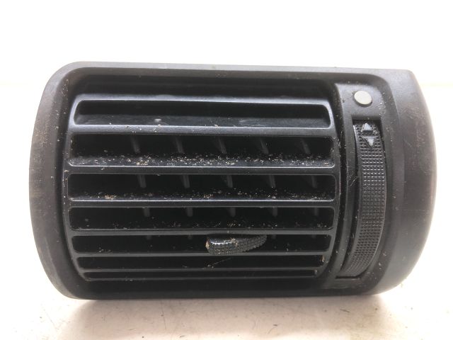 bontott AUDI A4 B5 Bal Szellőző