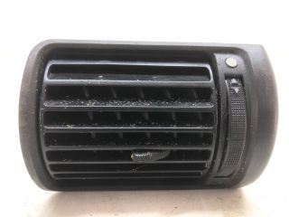 bontott AUDI A4 B5 Bal Szellőző