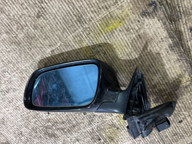 bontott AUDI A4 B5 Bal Visszapillantó Tükör (Elektromos)