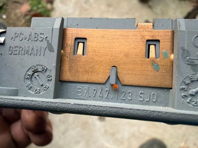 bontott AUDI A4 B5 Csomagtér Világítás