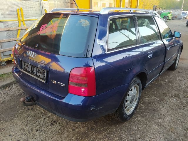 bontott AUDI A4 B5 Csomagtér Világítás