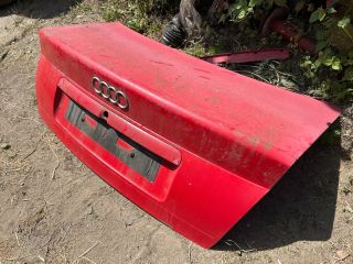 bontott AUDI A4 B5 Csomagtérajtó (Részeivel)