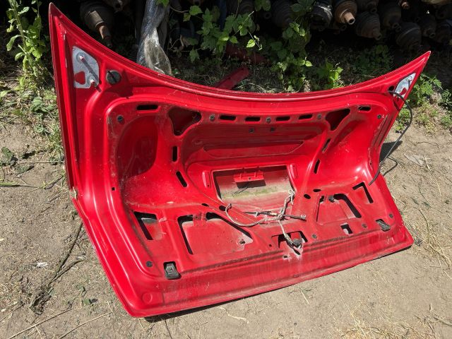 bontott AUDI A4 B5 Csomagtérajtó (Részeivel)