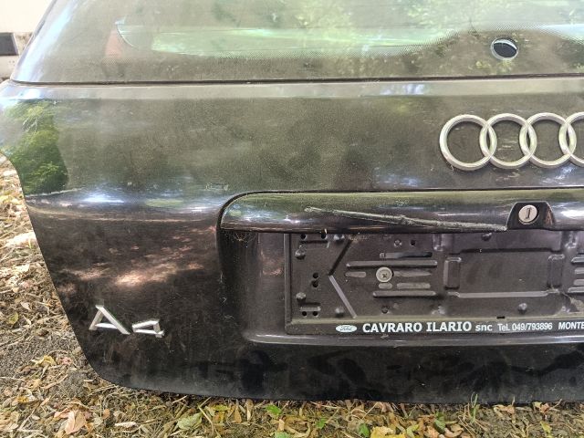 bontott AUDI A4 B5 Csomagtérajtó (Részeivel)