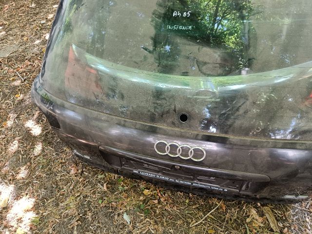 bontott AUDI A4 B5 Csomagtérajtó (Részeivel)