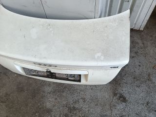 bontott AUDI A4 B5 Csomagtérajtó (Részeivel)