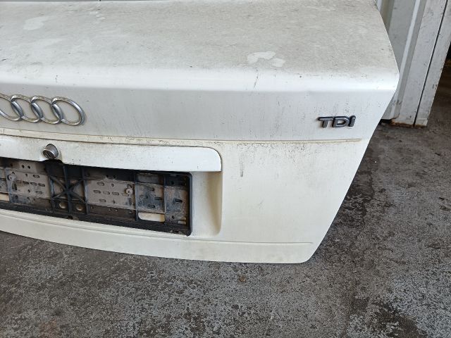 bontott AUDI A4 B5 Csomagtérajtó (Részeivel)
