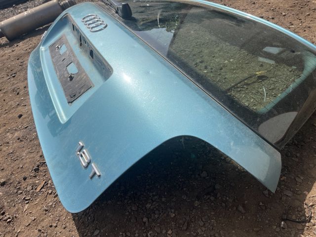 bontott AUDI A4 B5 Csomagtérajtó (Üres lemez)