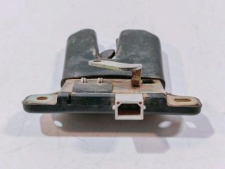 bontott AUDI A4 B5 Csomagtérajtó Zárszerkezet