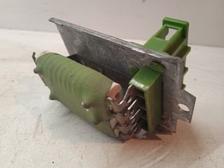 bontott AUDI A4 B5 Előtét Ellenállás Fűtőmotor