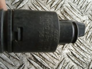 bontott AUDI A4 B5 Első Ablakmosó Szivattyú