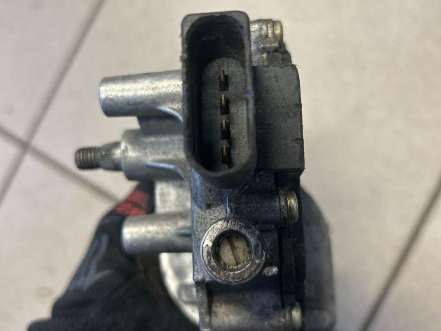 bontott AUDI A4 B5 Első Ablaktörlő Motor