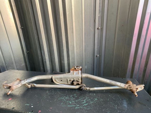 bontott AUDI A4 B5 Első Ablaktörlő Szerkezet Motorral