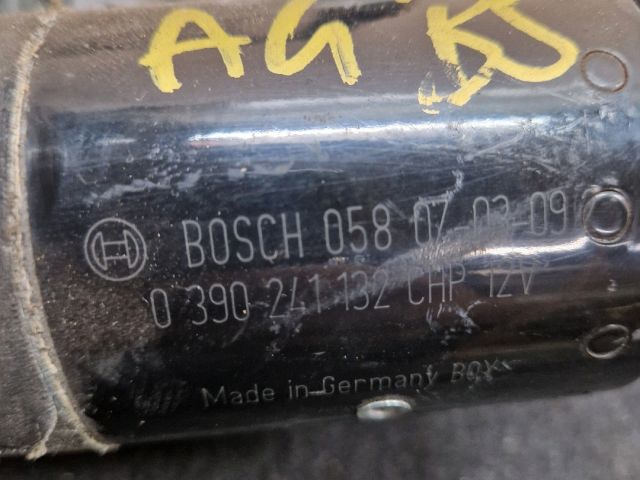 bontott AUDI A4 B5 Első Ablaktörlő Szerkezet Motorral