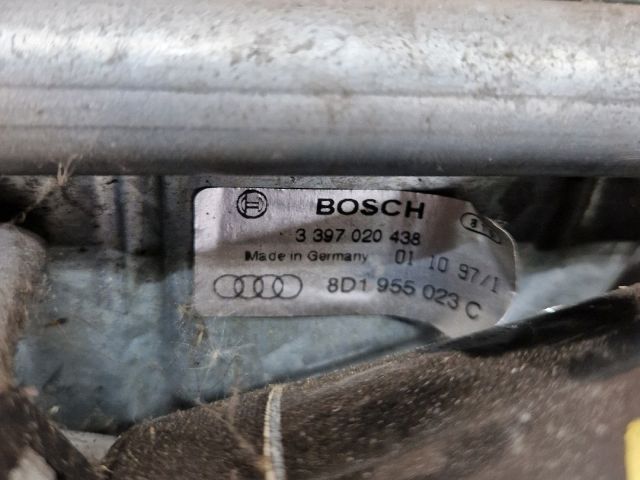 bontott AUDI A4 B5 Első Ablaktörlő Szerkezet Motorral