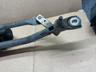 bontott AUDI A4 B5 Első Ablaktörlő Szerkezet Motorral