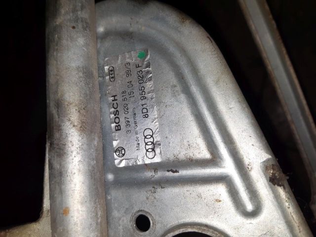 bontott AUDI A4 B5 Első Ablaktörlő Szerkezet