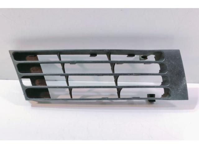 bontott AUDI A4 B5 Első Lökhárító Jobb Díszrács