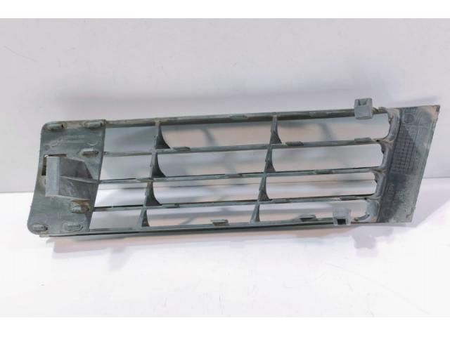 bontott AUDI A4 B5 Első Lökhárító Jobb Díszrács