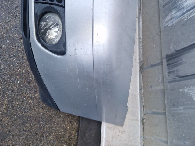 bontott AUDI A4 B5 Első Lökhárító (Részeivel)