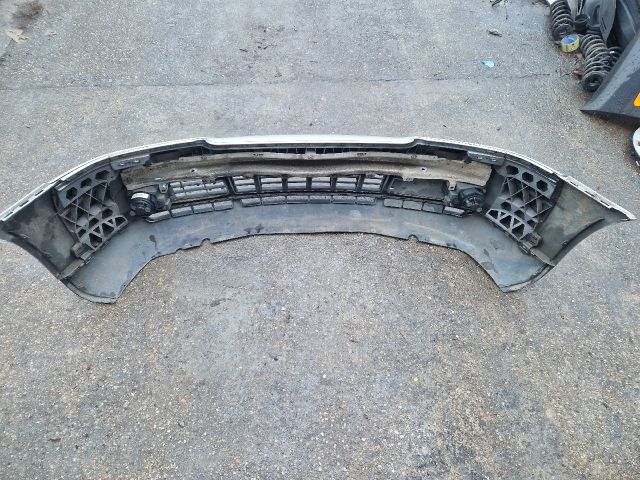 bontott AUDI A4 B5 Első Lökhárító (Részeivel)