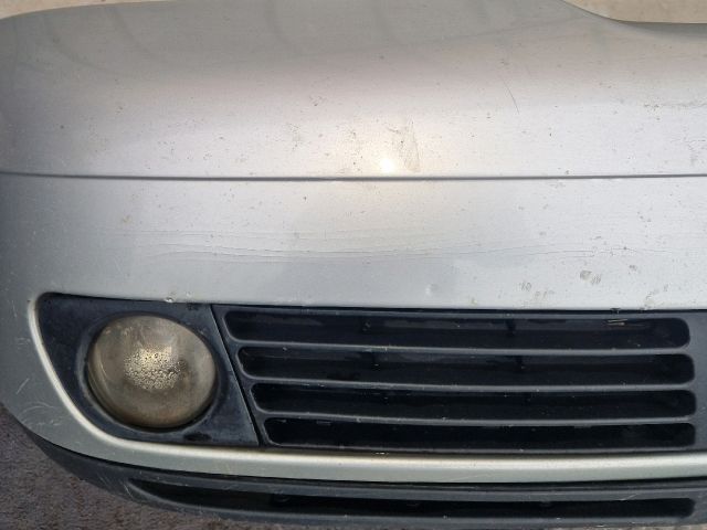 bontott AUDI A4 B5 Első Lökhárító (Részeivel)