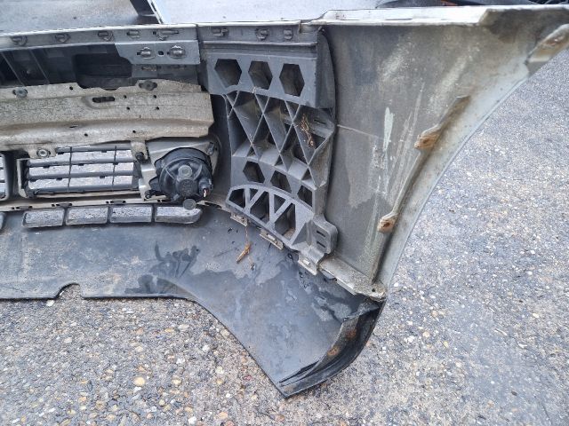 bontott AUDI A4 B5 Első Lökhárító (Részeivel)