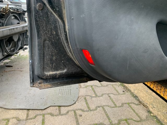 bontott AUDI A4 B5 Első Lökhárító (Részeivel)