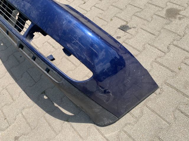 bontott AUDI A4 B5 Első Lökhárító (Részeivel)