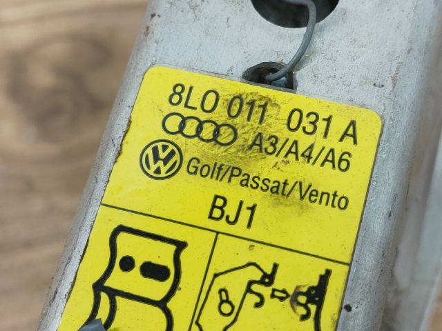 bontott AUDI A4 B5 Emelő