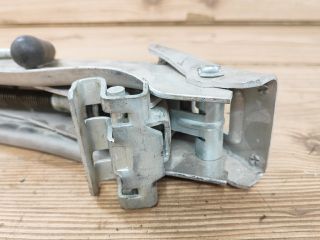 bontott AUDI A4 B5 Emelő