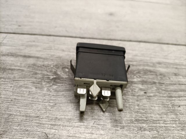 bontott AUDI A4 B5 Fényszórómagasság Állító Kapcsoló