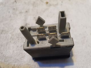 bontott AUDI A4 B5 Fényszórómagasság Állító Kapcsoló