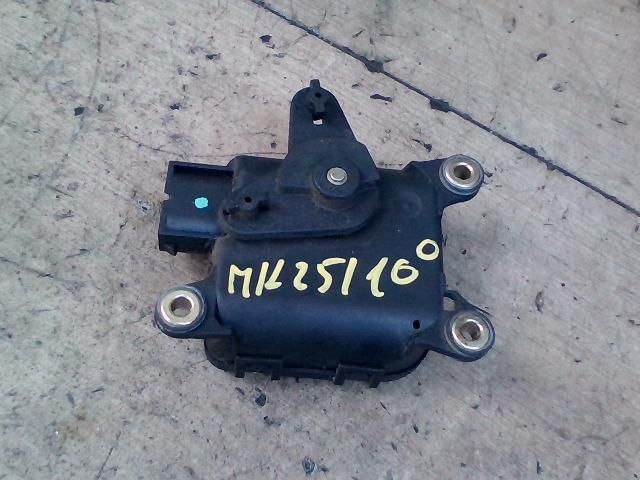 bontott AUDI A4 B5 Fűtés Állító Motor